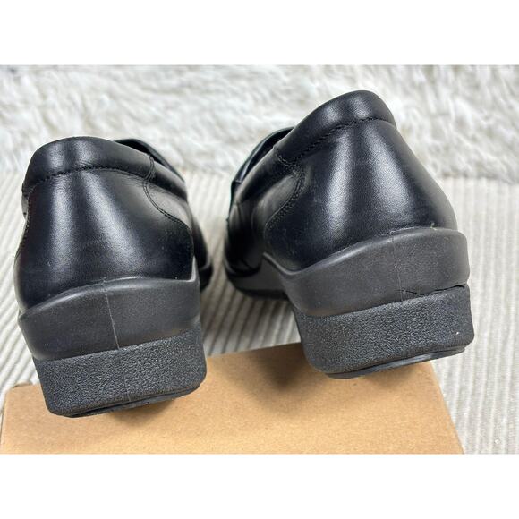 Ecco Shoes Womens Size 40 US 9 Black Leather Slip On Comfort Loafers Shock Point - Picture 3 of 7